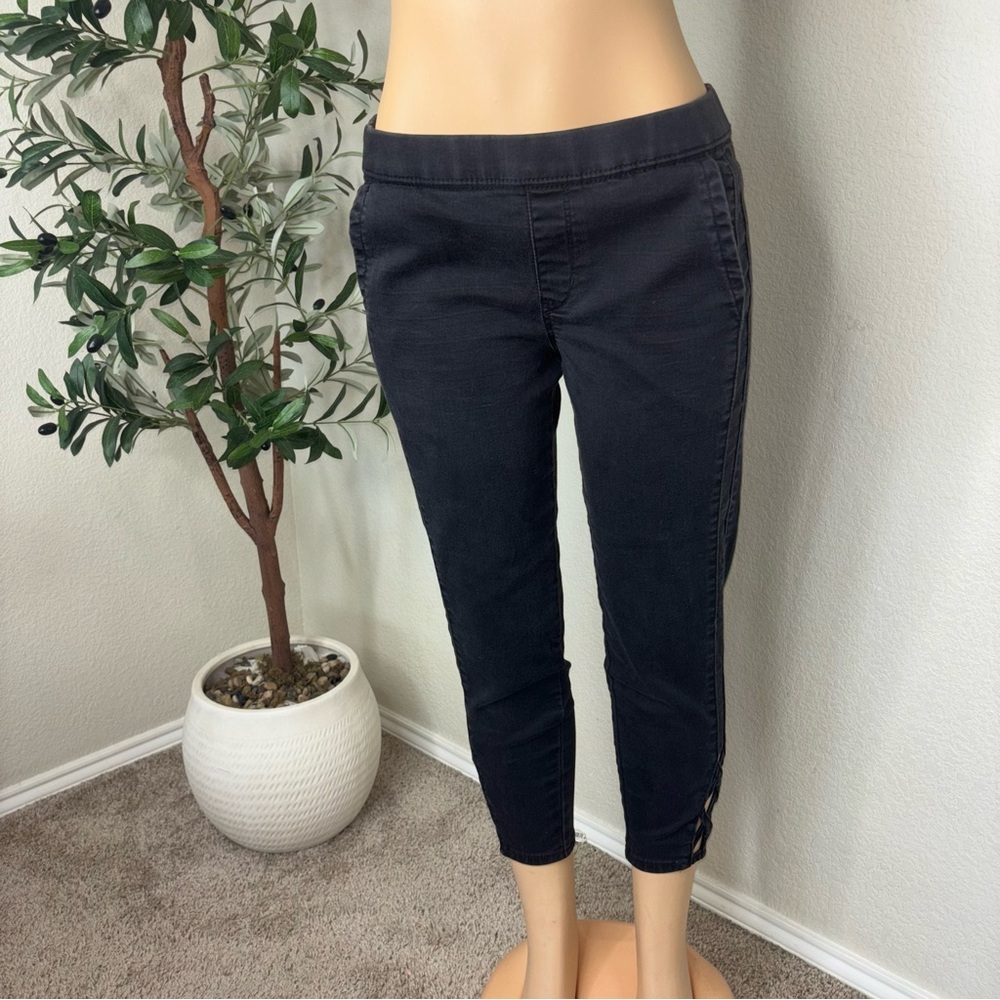 Levi's Dark Gray Ankle Jeggings